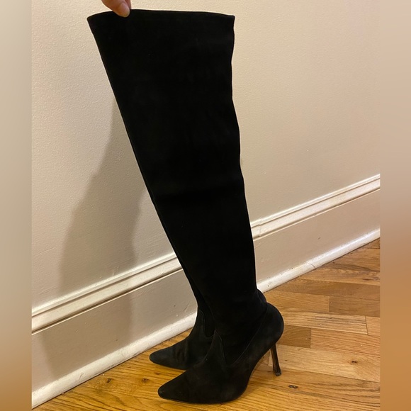 Manolo Blahnik Pascalarehi Black Suede Over the Knee Boot - Picture 5 of 5